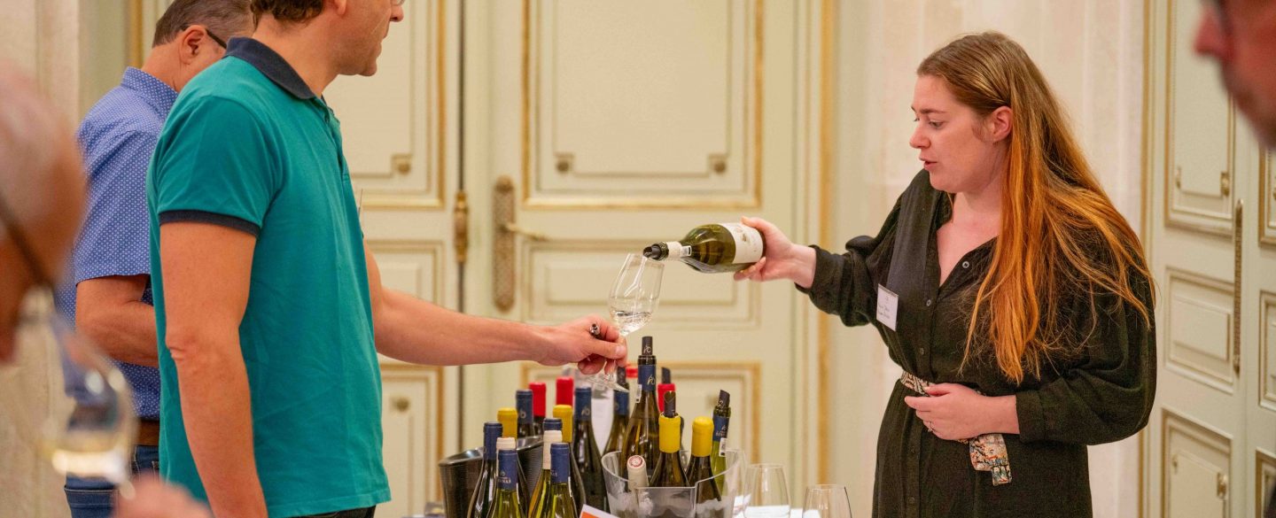 Vins blancs AOP exposés lors de Terra Nostrum